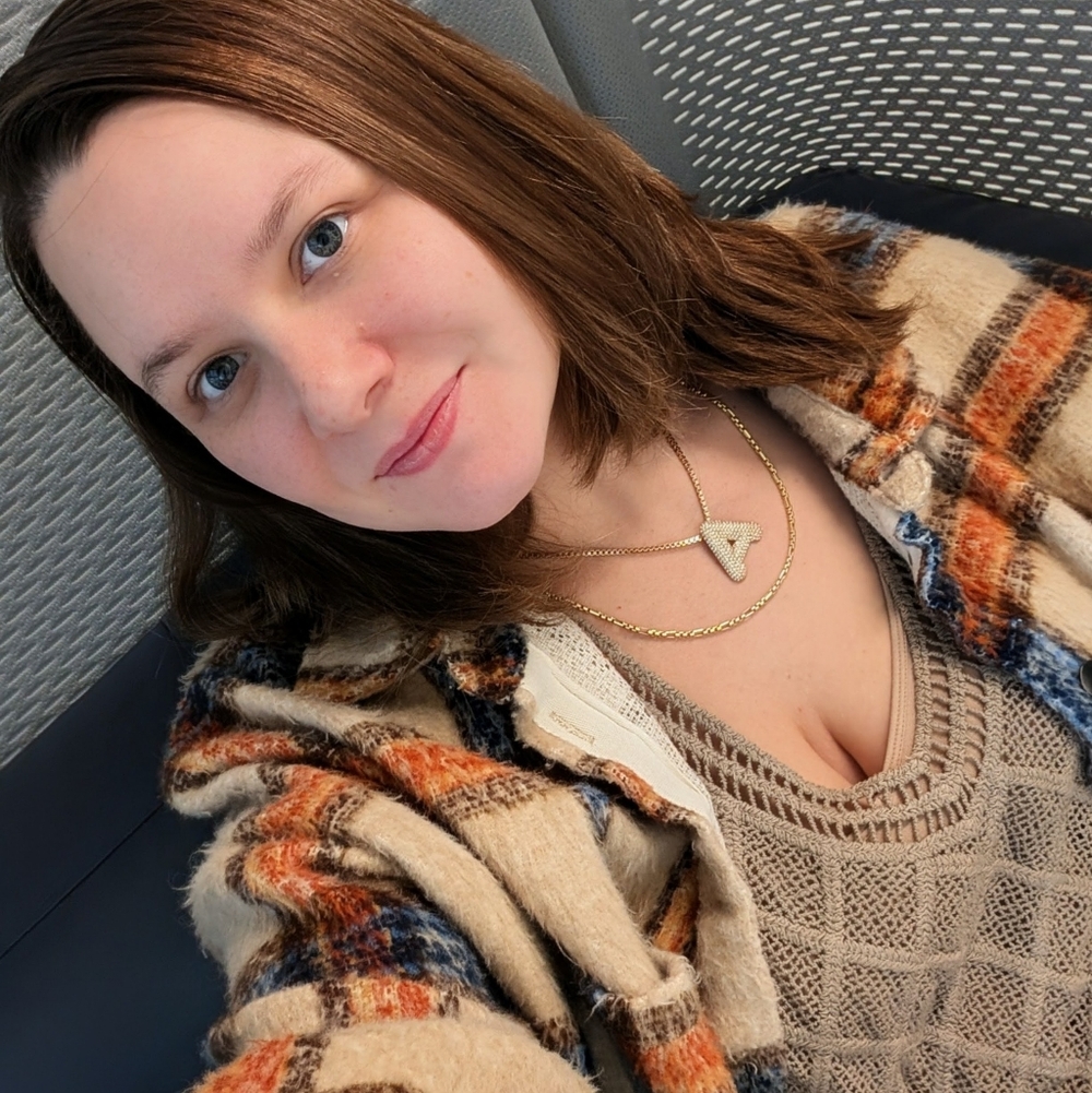 Meet your Posher, Ashlie